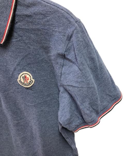 MONCLER（モンクレール）MONCLER (モンクレール) ロゴワッペンポロシャツ ブルー サイズ:Mの古着・服飾アイテム
