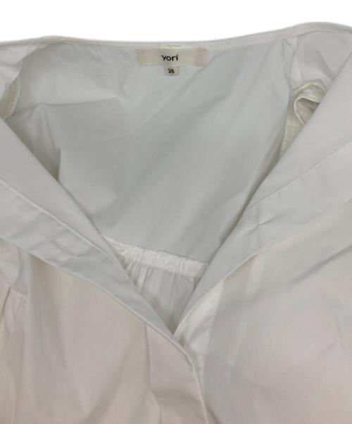YORI（ヨリ）YORI (ヨリ) バルーンスリーブブラウス YR2221-062SM ホワイト サイズ:36の古着・服飾アイテム