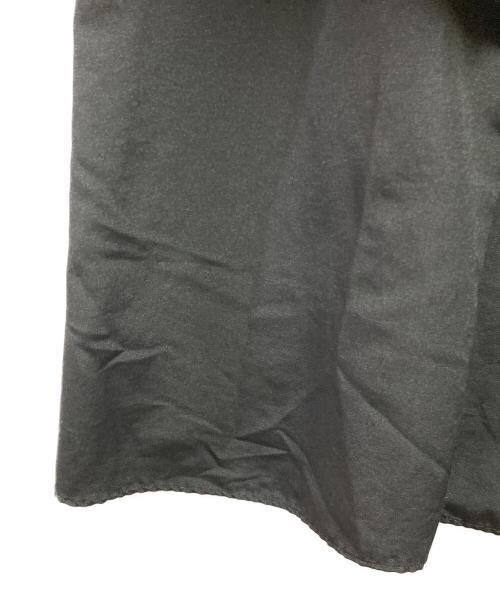 Heve（ヘイヴ）Heve (ヘイヴ) ラッフルグログラントップス ブラック サイズ:FREEの古着・服飾アイテム