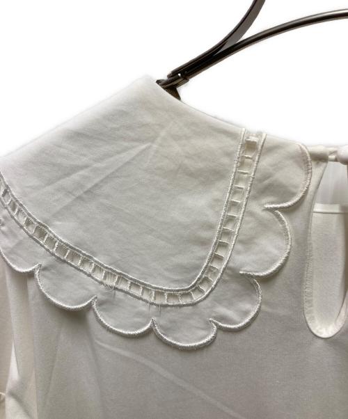 YORI（ヨリ）YORI (ヨリ) スカラップカラーTEE ホワイト サイズ:Freeの古着・服飾アイテム