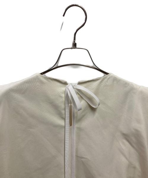 Heve（ヘイヴ）Heve (ヘイヴ) タフタバルーンブラウス HE13-0004-2S ベージュ サイズ:FREEの古着・服飾アイテム