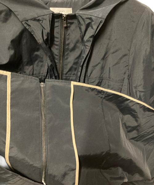 YORI（ヨリ）YORI (ヨリ) ビッグリボン撥水ロングパーカー ブラック サイズ:FREEの古着・服飾アイテム