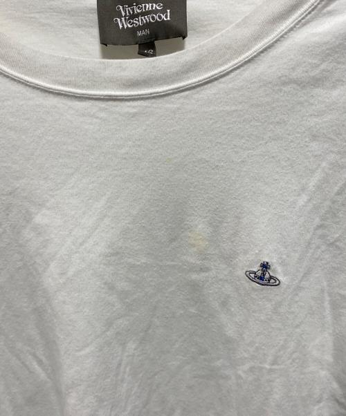 Vivienne Westwood（ヴィヴィアンウエストウッド）Vivienne Westwood (ヴィヴィアンウエストウッド) オーブ刺繍カットソー ホワイト サイズ:46の古着・服飾アイテム