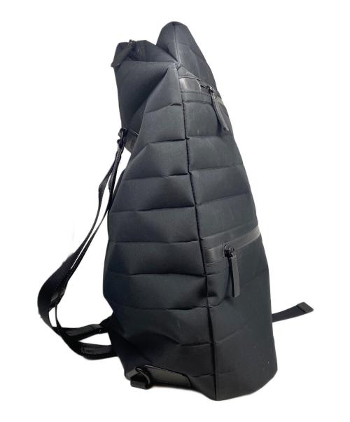 ISSEY MIYAKE MEN（イッセイミヤケメン）ISSEY MIYAKE MEN (イッセイミヤケメン) バックパック ブラックの古着・服飾アイテム