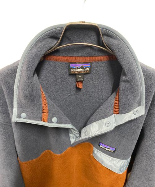 Patagonia（パタゴニア）Patagonia (パタゴニア) ライトウェイト シンチラ スナップT プルオーバー グレー×ブラウン サイズ:Mの古着・服飾アイテム