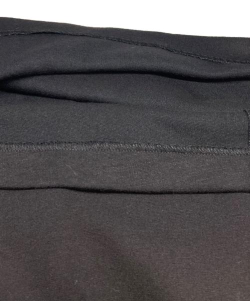 ADORE（アドーア）ADORE (アドーア) ストレッチポンチワンピース ブラック サイズ:38の古着・服飾アイテム