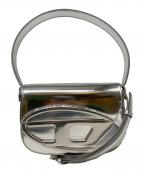 DIESELディーゼル）の古着「1drレザークロスボディバッグ」｜シルバー