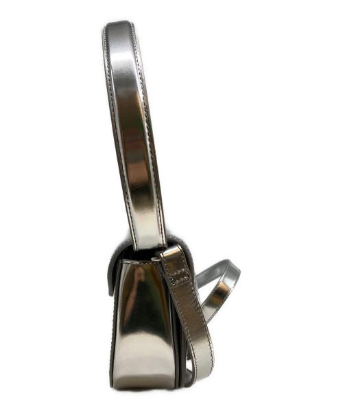 DIESEL（ディーゼル）DIESEL (ディーゼル) 1drレザークロスボディバッグ シルバーの古着・服飾アイテム