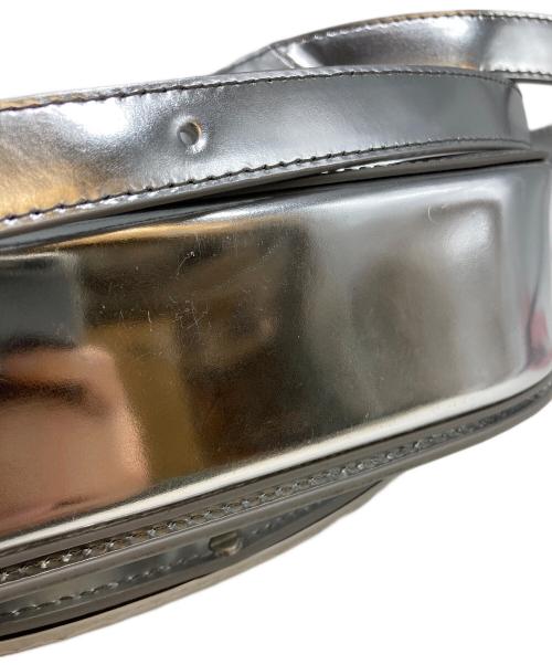 DIESEL（ディーゼル）DIESEL (ディーゼル) 1drレザークロスボディバッグ シルバーの古着・服飾アイテム