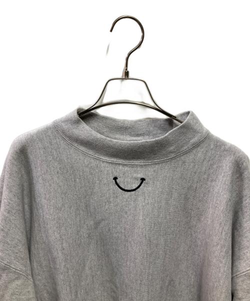 READYMADE（レディメイド）READYMADE (レディメイド) M-NECK SWT SMILE グレー サイズ:Mの古着・服飾アイテム