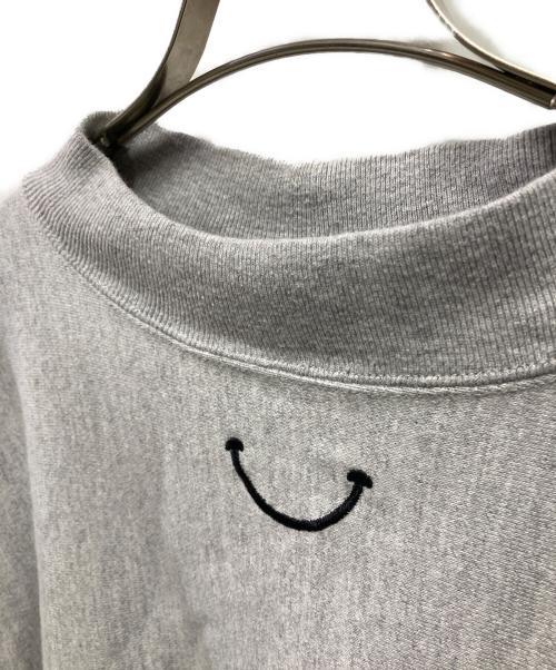 READYMADE（レディメイド）READYMADE (レディメイド) M-NECK SWT SMILE グレー サイズ:Mの古着・服飾アイテム