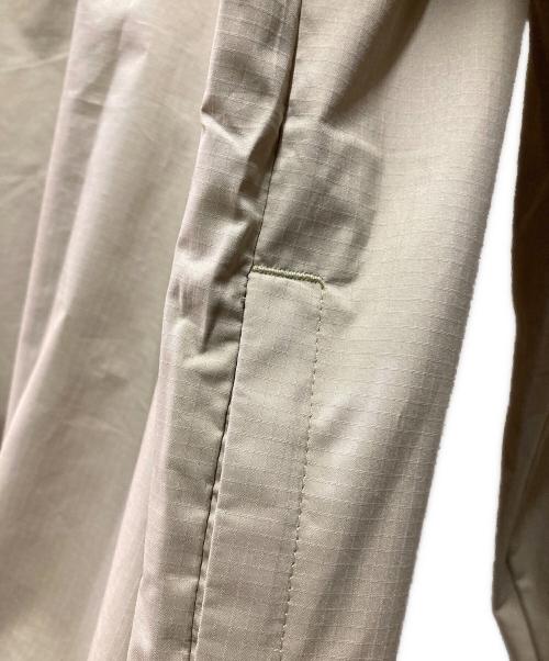 Patagonia（パタゴニア）Patagonia (パタゴニア) Light & Variable Jkt ベージュ サイズ:Lの古着・服飾アイテム