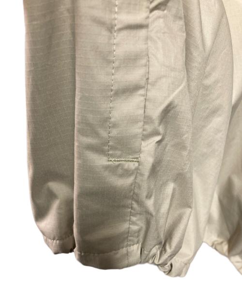 Patagonia（パタゴニア）Patagonia (パタゴニア) Light & Variable Jkt ベージュ サイズ:Lの古着・服飾アイテム