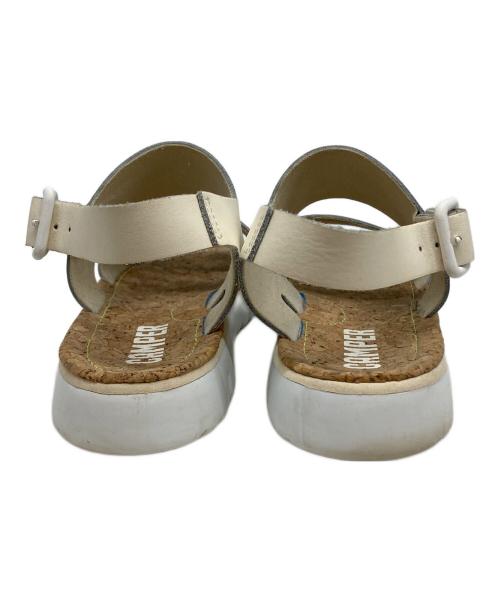 CAMPER（カンペール）CAMPER (カンペール) ORUGA ホワイト サイズ:24.5の古着・服飾アイテム