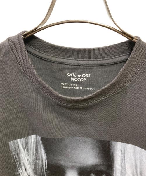 biotope（ビオトープ）biotope (ビオトープ) Kate Moss by David Sims ブラック サイズ:Mの古着・服飾アイテム
