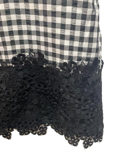 BEARDSLEY（ビアズリー）BEARDSLEY (ビアズリー) 裾レースブラウス ホワイト×ブラック サイズ:FREEの古着・服飾アイテム