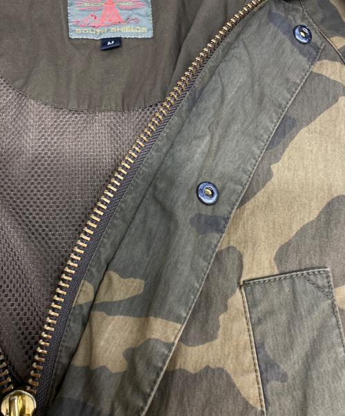 Barbour（バブアー）Barbour (バブアー) カモフラジャケット　SOUTH SHIELD ベージュ サイズ:Mの古着・服飾アイテム