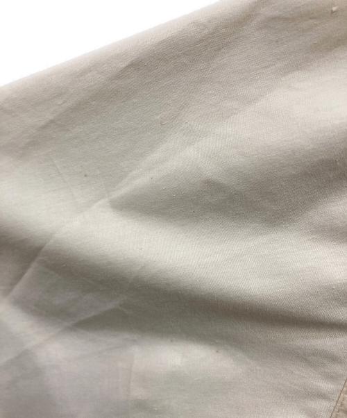 OAKLEY（オークリー）OAKLEY (オークリー) 90-00's S/S メタルロゴシャツ ベージュ サイズ:Mの古着・服飾アイテム