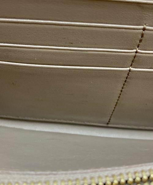 Salvatore Ferragamo（サルヴァトーレ フェラガモ）Salvatore Ferragamo (サルヴァトーレ フェラガモ) 財布 ベージュの古着・服飾アイテム