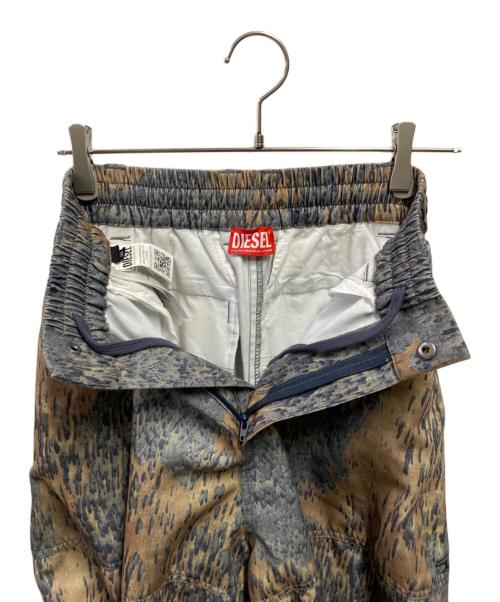 DIESEL（ディーゼル）DIESEL (ディーゼル) P-ARNE-FEM-P1 TROUSERS カーゴパンツ A15255 グリーン サイズ:36の古着・服飾アイテム