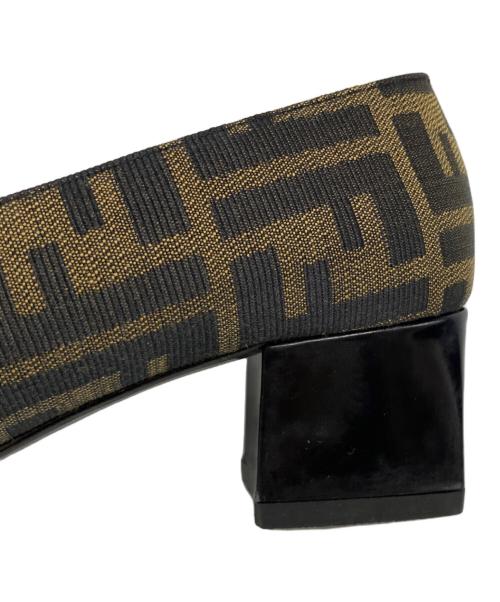 FENDI（フェンディ）FENDI (フェンディ) ズッカ柄スクエアトゥーパンプス ブラウン×ブラック サイズ:36 1/2の古着・服飾アイテム