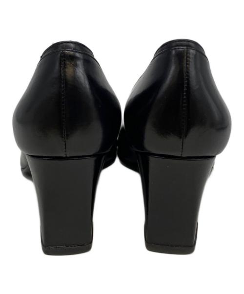 FENDI（フェンディ）FENDI (フェンディ) スクエアトゥーパンプス FFロゴ ブラック サイズ: 36 1/2の古着・服飾アイテム