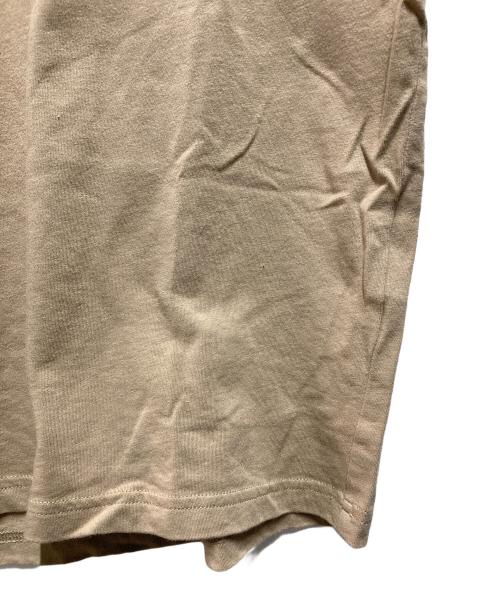 SUPREME（シュプリーム）SUPREME (シュプリーム) Capital S/S Top ベージュ サイズ:Ｓの古着・服飾アイテム