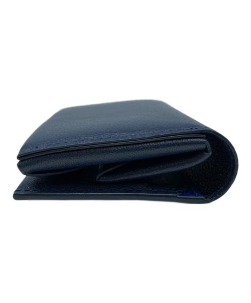 MOLINI（モリニ）MOLINI (モリニ) Bifold Compact Wallet - Navy × Navy ネイビーの古着・服飾アイテム