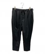 macqloマックロ）の古着「ultimex one tuck tapered easy pants」｜ブラック