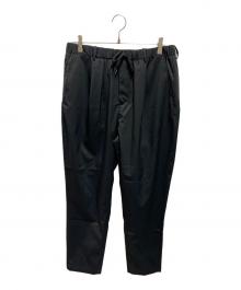 macqlo（マックロ）の古着「ultimex one tuck tapered easy pants」｜ブラック