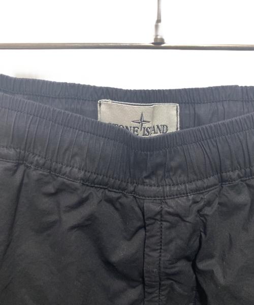 STONE ISLAND（ストーンアイランド）STONE ISLAND (ストーンアイランド) 24SS コンパスパッチハーフパンツ ブラック サイズ:30の古着・服飾アイテム
