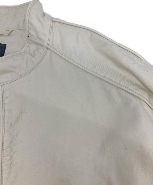 ARMANI EXCHANGE（アルマーニ エクスチェンジ）ARMANI EXCHANGE (アルマーニ エクスチェンジ) バイカージャケット アイボリー サイズ:Ｌの古着・服飾アイテム