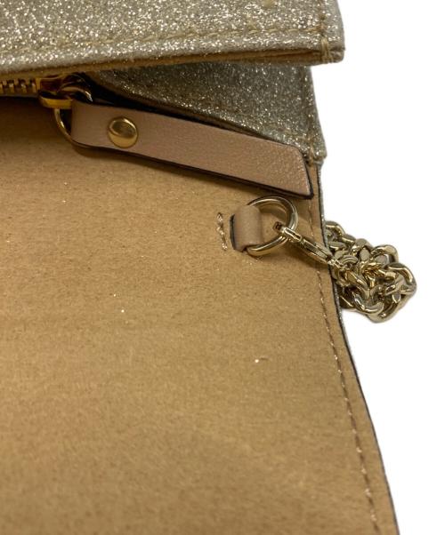 JIMMY CHOO（ジミーチュウ）JIMMY CHOO (ジミーチュウ) チェーンショルダークラッチバッグ プラチナムアイスの古着・服飾アイテム