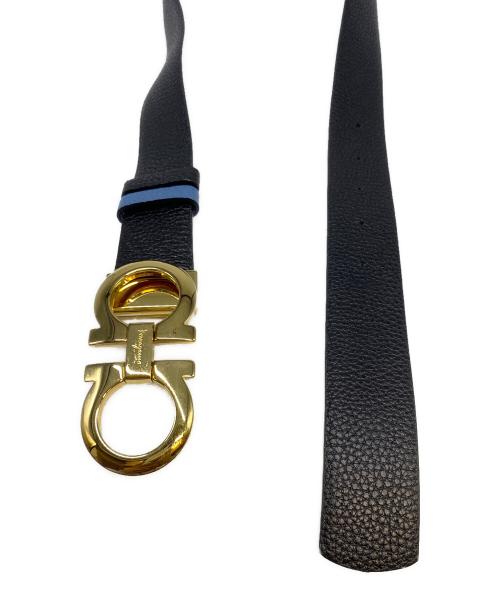 Salvatore Ferragamo（サルヴァトーレ フェラガモ）Salvatore Ferragamo (サルヴァトーレ フェラガモ) ガンチーニレザーベルト ブラック×ブルーの古着・服飾アイテム