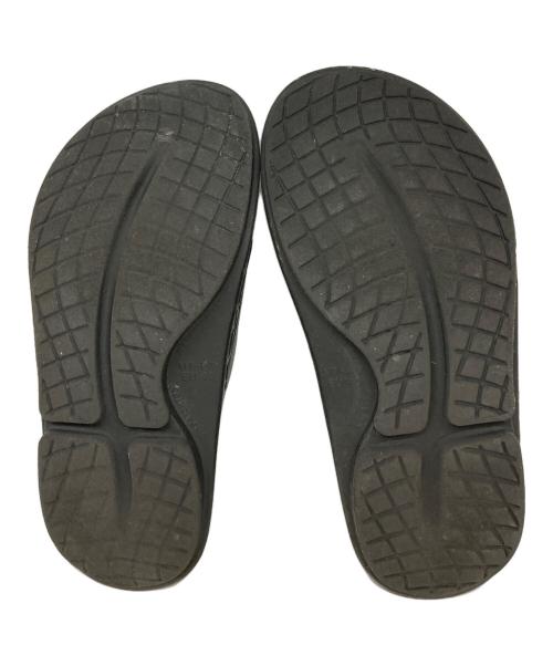 OOFOS（ウーフォス）OOFOS (ウーフォス) NEIGHBORHOOD (ネイバーフッド) OOAHH SPORT FLEX ブラック サイズ:40の古着・服飾アイテム