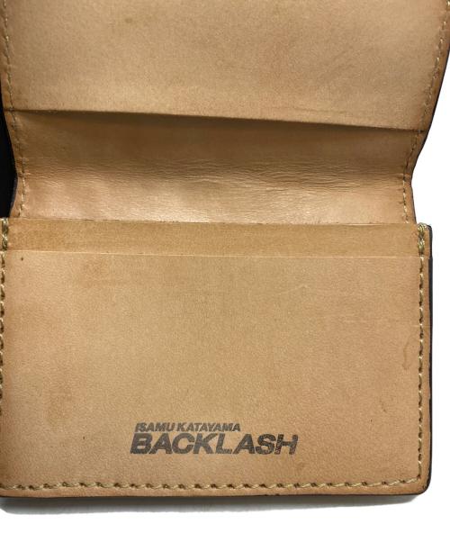 ISAMU KATAYAMA BACKLASH（イサムカタヤマ・バックラッシュ）ISAMU KATAYAMA BACKLASH (イサムカタヤマ・バックラッシュ) カードケース ブルーの古着・服飾アイテム