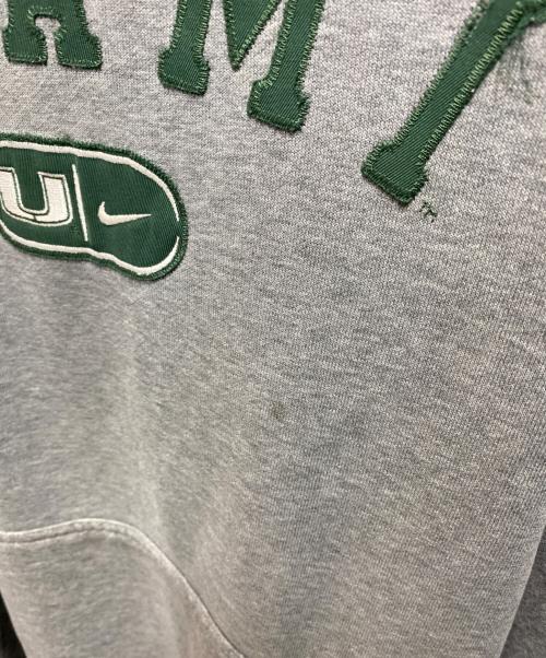 NIKE（ナイキ）NIKE (ナイキ) プルオーバーパーカー グレー サイズ:XXLの古着・服飾アイテム