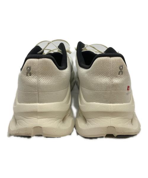 on（オン）on (オン) Cloudtilt 1 ホワイト サイズ:26ｃｍの古着・服飾アイテム