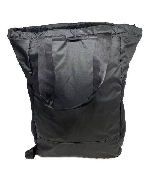 Patagonia（パタゴニア）Patagonia (パタゴニア) ウルトラライト・ブラックホール・トート・パック ブラックの古着・服飾アイテム