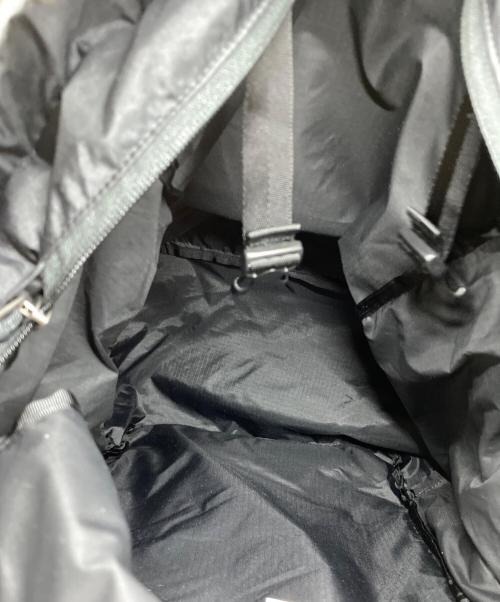 Patagonia（パタゴニア）Patagonia (パタゴニア) ウルトラライト・ブラックホール・トート・パック ブラックの古着・服飾アイテム