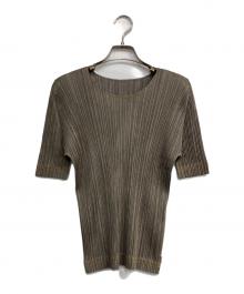 PLEATS PLEASE（プリーツプリーズ）の古着「半袖プリーツカットソー」｜カーキ