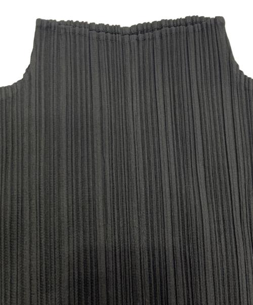 PLEATS PLEASE（プリーツプリーズ）PLEATS PLEASE (プリーツプリーズ) ハイネック半袖プリーツカットソー ブラウン サイズ:4の古着・服飾アイテム