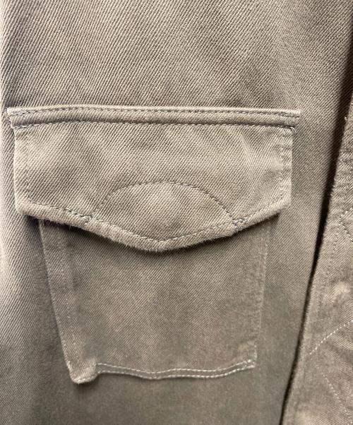 BURBERRY BLUE LABEL（バーバリー ブルー レーベル）BURBERRY BLUE LABEL (バーバリー ブルー レーベル) ミリタリージャケット ベージュ サイズ:Mの古着・服飾アイテム