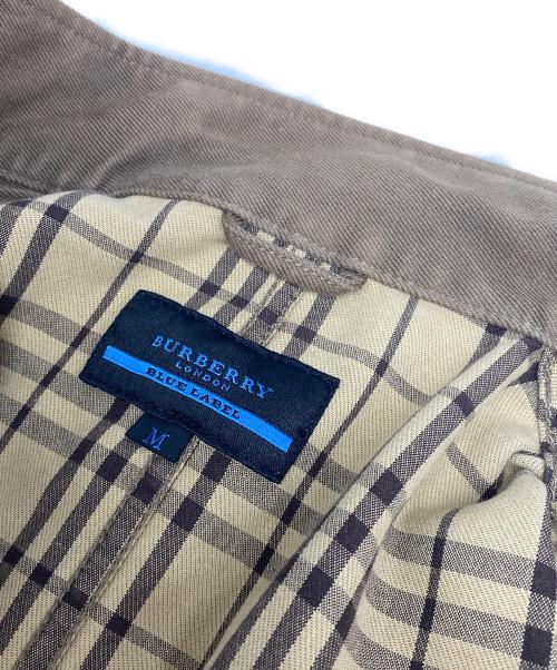 BURBERRY BLUE LABEL（バーバリー ブルー レーベル）BURBERRY BLUE LABEL (バーバリー ブルー レーベル) ミリタリージャケット ベージュ サイズ:Mの古着・服飾アイテム