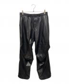 DIESELディーゼル）の古着「P-MARTY-LTHフェイクレザーパンツ」｜ブラック