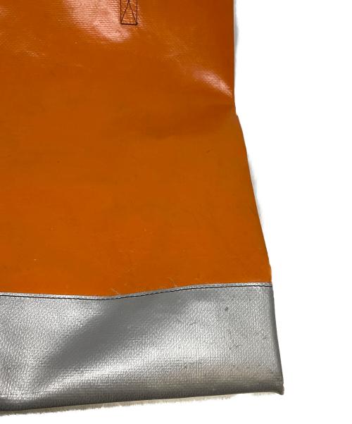 FREITAG（フライターグ）FREITAG (フライターグ) JULIEN 2WAYトートバッグ オレンジ×シルバーの古着・服飾アイテム