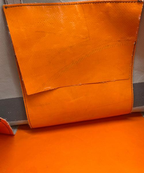 FREITAG（フライターグ）FREITAG (フライターグ) JULIEN 2WAYトートバッグ オレンジ×シルバーの古着・服飾アイテム