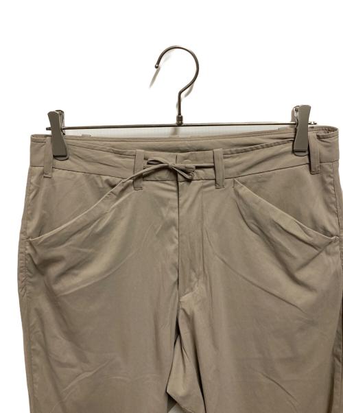 HOUDINI（フーディニ）HOUDINI (フーディニ) WADI PANTS ベージュ サイズ:Ｍの古着・服飾アイテム