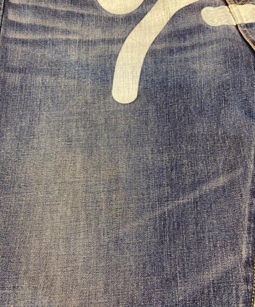 BABY MiLO（ベビーマイロ）BABY MiLO (ベビーマイロ) フェイスペイントデニムパンツ インディゴ サイズ:Ｌの古着・服飾アイテム