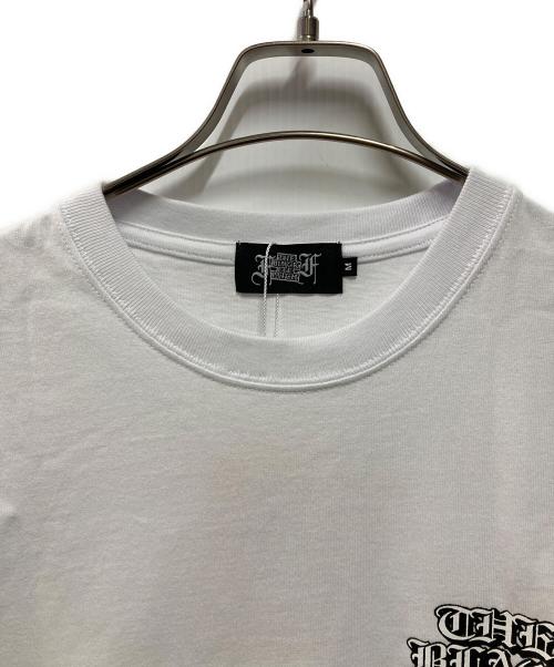 BlackEyePatch（ブラックアイパッチ）BlackEyePatch (ブラックアイパッチ) Fake Ass Flowers (フェイク アス フラワーズ) コラボロゴプリントTシャツ ホワイト サイズ:Ｍ 未使用品の古着・服飾アイテム